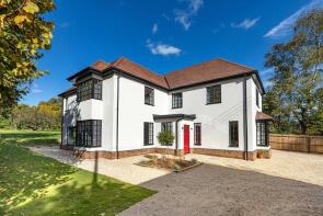 Harefield, Main Road, Winchester SO21 1AX
