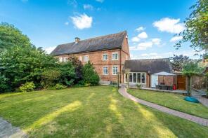10, Longford Park, Longford, Newport TF10 8LW