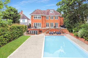 33, Hendon Avenue, Finchley, London N3 1UJ