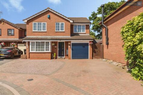 Charlcote Crescent, Crewe, Cheshire, CW2