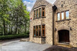 206, Lower Gate, Longwood, Huddersfield HD3 4EW
