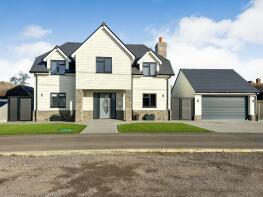 Former Pixies Folly 14, Mountview Crescent, Southminster CM0 7NT