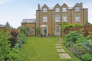 1, Sunnyside, Oddington Main Road, Moreton-in-marsh GL56 0XJ