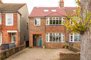 First Floor Flat, 38, Rutland Gardens, Hove BN3 5PB