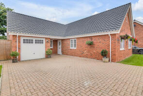 15, Meadow Way, Great Yarmouth NR29 5HA