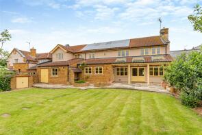 2 Sunloch, Stable Yard, Market Harborough LE16 8GH