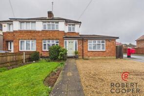 59, Woodlands Avenue, Ruislip HA4 9RQ