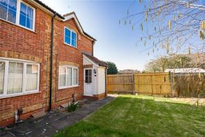 26, Baroness Court, Grimsby DN34 4EJ