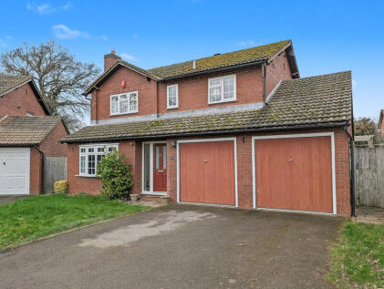 Woodcrest, Bicton Heath, Shrewsbury, Shropshire, SY3 5EX
