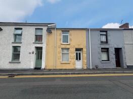 18, Maescanner Road, Llanelli SA14 8LR