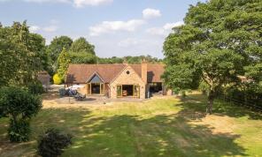 Ashgrove, Church Road, Warwick CV35 9EW