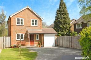 6, Arlott Close, Eversley, Hook RG27 0RT