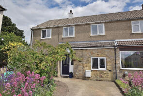 11, Willow Crescent, Richmond DL10 5AT