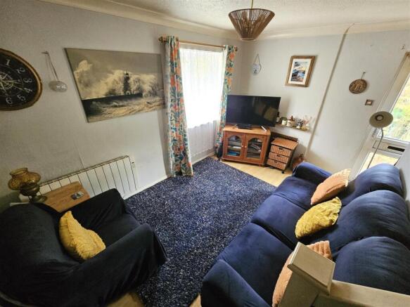 Living Room.jpg