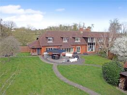 4, Benham Chase, Stockcross, Newbury RG20 8LQ
