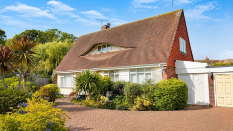 Farley Way, Fairlight
