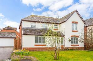 51, Cranham Avenue, Billingshurst RH14 9EN
