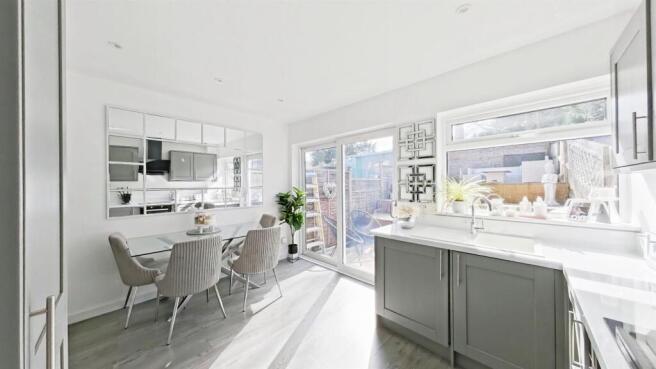 Kitchen Diner