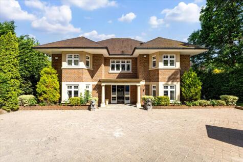 Queens Hill Rise, Ascot, Berkshire SL5