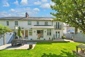 9, Wheatsheaf Close, Manningtree CO11 2TD