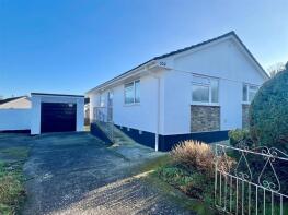 104, Cormorant Drive, St Austell PL25 3BA