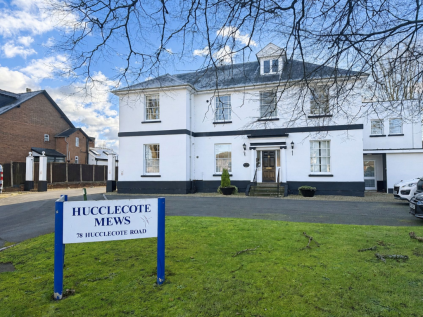 Hucclecote Road, Hucclecote Mews, GL3