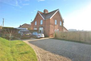 2, New Barn Cottages, Bleet Lane To New Road, Gillingham SP8 5JL