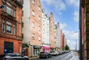 15, La Scala Apartments, Strothers Lane, Inverness IV1 1LL