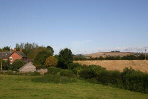 East Wing, Stourton Lodge, Whichford Road, Shipston-on-stour CV36 5HJ
