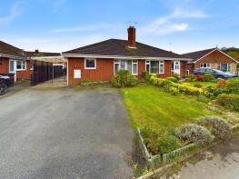 5, Acrefield Avenue, Guilsfield, Welshpool SY21 9PN