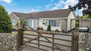11 High Corner, Back Lane, Westbury Sub Mendip, Wells BA5 1HZ