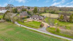 Willow End, Salts Lane, Drayton Bassett, Tamworth B78 3UD
