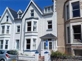 11 Coral Sands, Clarence Road, Craig Y Don, Llandudno LL30 1BX