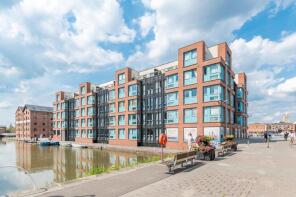 10, The Barge Arm, The Docks, Gloucester GL1 2DN