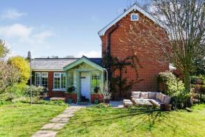 2, The Beeches, The Street, Harleston IP20 9NW