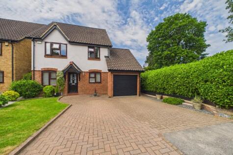 Wyvern Close, Bracknell, Berkshire, RG12