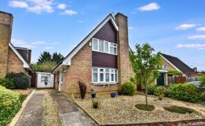 10, St Peters Way, Northampton NN7 1NU