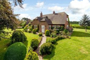 Cherry Garth, Little Heath Road, Christleton, Chester CH3 7DW