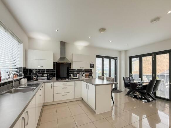 Dining Kitchen