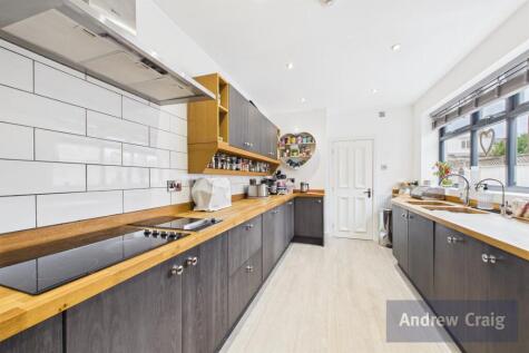 Fulwell Road, Fulwell