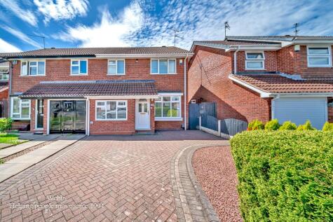 Woodcock Gardens, Featherstone, Wolverhampton