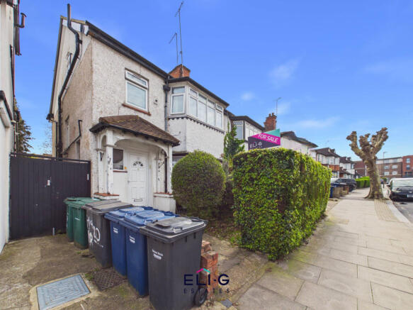 6 bed semi-detached house for sale Princes Park A
