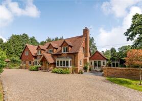 Deerwood, Hudnall Common, Little Gaddesden, Berkhamsted HP4 1QW