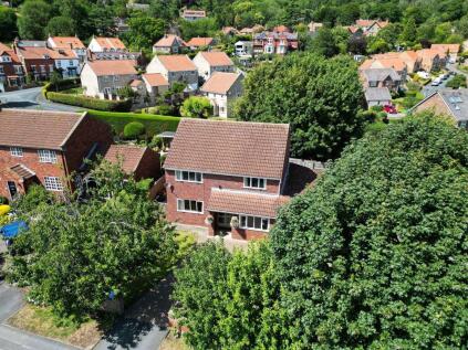 9 The Carrs, Briggswath