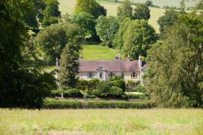 Chicklade House, A303 Bottom Of Devills Back East To Chicklade Bottom, Salisbury SP3 5SU