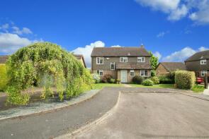 2, Manor Close, Great Addington NN14 4BU