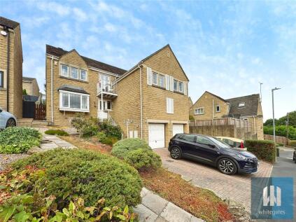 Spinners Way, Mirfield, WF14