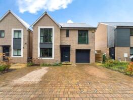 27, Foundry Rise, Dursley GL11 4HJ