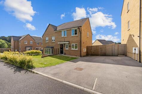 Meadow Walk Drive, Bradford, BD2