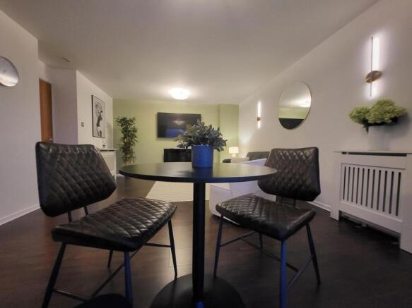 3 Bedroom Apartment for sale Stretford Road, Hulm